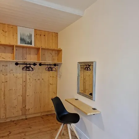 Appartement 2/4 Pers Le Cosy Lons-le-Saunier Exterior photo